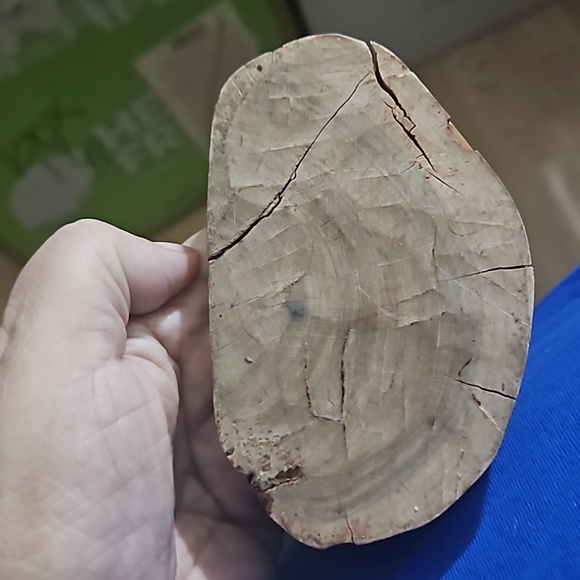 🩵 2 foot tall wood carved giraffe figurine - Picture 10 of 13